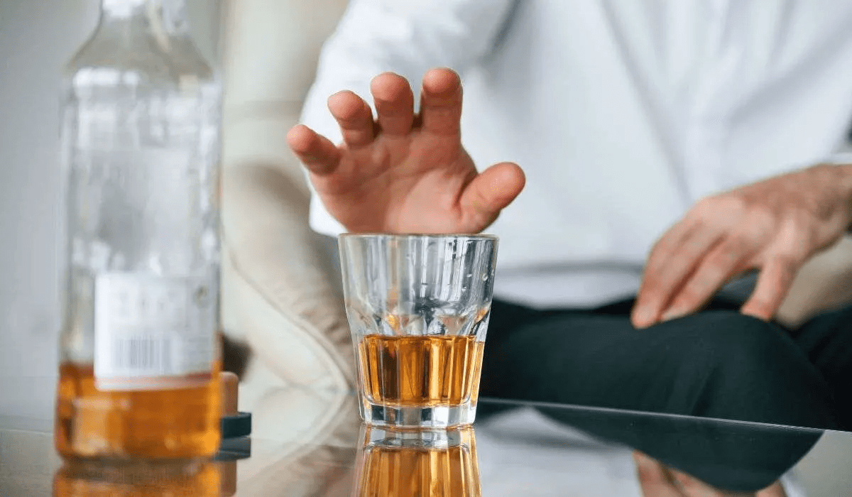 From Chaos to Calm: How an Alcohol Rehab Center Helps Families Survive the Holidays